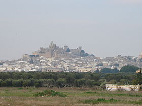 העיר העתיקה, המצודה והקתדרלה