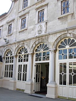 Die buite-aansig van die Patriargale Basilika van St. Joris in die distrik Fener in Istanboel.