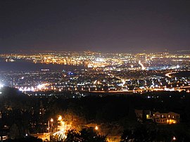 Night view of central Thessaloniki from Panorama.