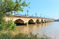 Pont de pierre things to do in Bordeaux