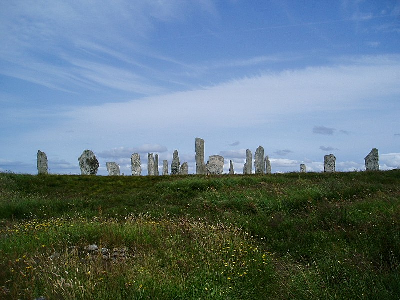 800px-Callanish-circle.jpg