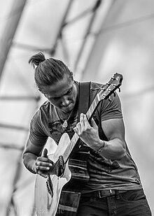Calum Graham at the 2016 Canadian Guitar Festival