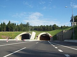 Severní portál tunelu (směr Praha)