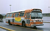 Автобус Ex-Rose City Transit, Tri-Met 575, 1985.jpg