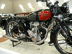 Excelsior Manxman 350cc 1937.JPG