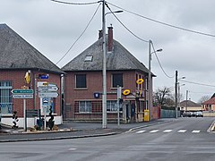 Le bureau de poste.