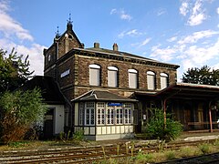 Le bâtiment voyageurs, côté voies.