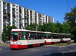 Drie gekoppelde Type 105N trams in een gemoderniseerde versie.