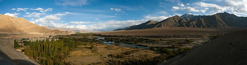 150pxThe Indus River near Leh, Ladakh, India