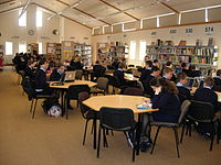 Bibliothèque de la Kenneth Comprehensive School