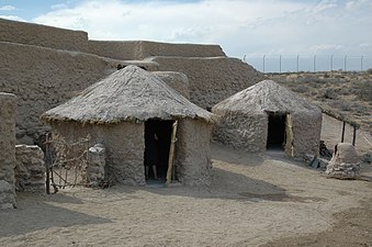 Locaux reconstruits dans la zone d'interprétation de Los Millares