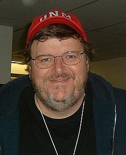 Komikern och sanningsvridaren Michael Moore