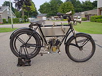 Peugeot 330 cc V-twin uit 1905