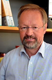Klaus Hulek in 2013 Prof. Dr. rer. nat. Klaus Hulek, Vizeprasident fur Forschung an der Leibniz Universitat Hannover,.jpg