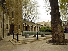 Ancient Chinese cannon displayed in the Tower of London Tower of London interior.jpg