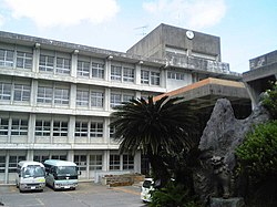 沖縄県立浦添工業高等学校