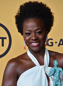 Viola Davis attending the 2015 SAG Awards.