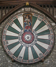 De "ronde tafel van Winchester" in de ridderzaal. Met dendrochronologie is de tafel gedateerd rond 1275.