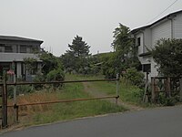 地域住民の通り道として利用されている廃線跡