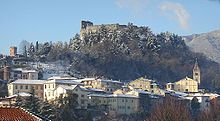 Le château d'Aveillane qui contrôle le Val de Suse et le Piémont.