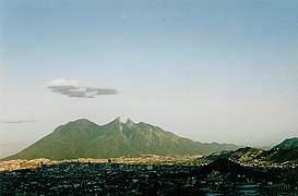 Вид на гору с вершины Серро-дель-Обиспадо