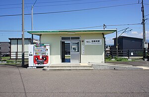 北新井車站站舎（2021年8月）