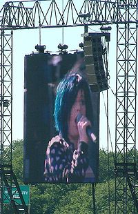 Kelly Osbourne live.JPG