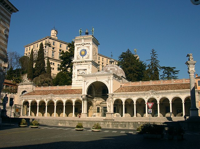 Udine - piazza Libertà e Castello