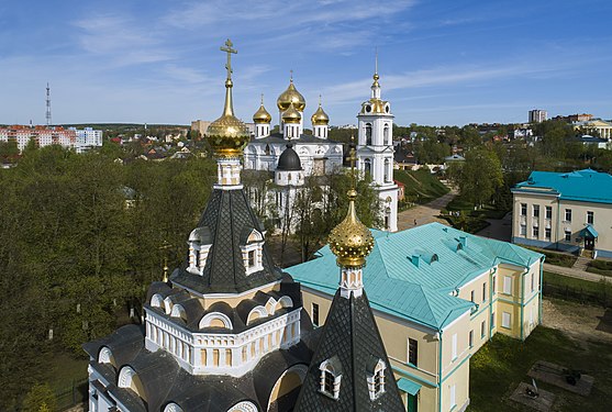 308. Успенский собор, Елизаветинская церковь и другие здания на территории Дмитровского кремля, Дмитров Автор — AlexRubi