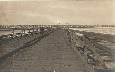 Die Vorgängerbrücke am Beginn des 20. Jahrhunderts