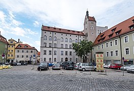 Nordosteck Niedermünster, ehemalige Apotheke