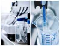 Benodigdheden voor de analytische chemie. Links: een plastic reageerbuis (Falcon tube) met kalibreervloeistof. Rechts: een pH-meter in een bufferoplossing