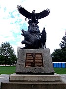 Пам'ятник американським індіанцям в Оттаві