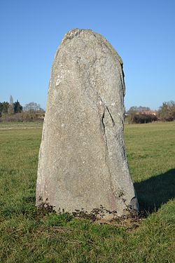 Image illustrative de l’article Petit menhir du Champ de la Garde