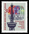 Briefmarke der Deutschen Bundespost Berlin (1967) zur Funkausstellung