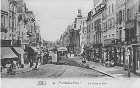 Tramway au centre de la Grande Rue