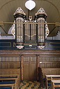 Interieur met orgel