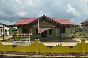 Kantor kepala desa Jembayan Tengah