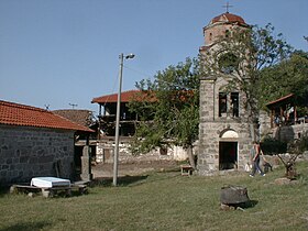 Kambanarija manastira Karpino