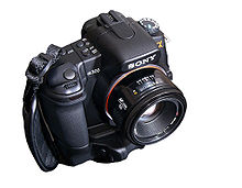 Description de l'image Sony a 300 with vertical grip-detoured.jpg.