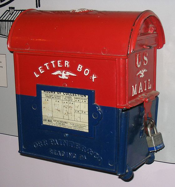 File:US mail letterbox.jpg