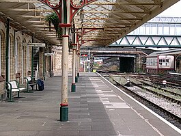 Workington railway station 2005 ET.jpg