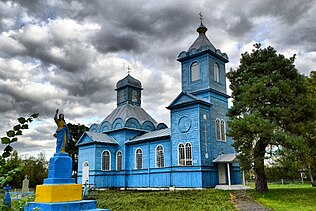 Царква Раства Багародзіцы са скульптурай Ісуса