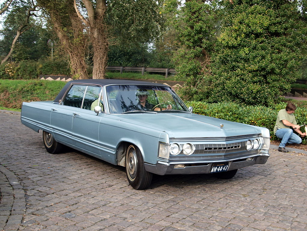 File1967 Chrysler Imperial Le Baron 