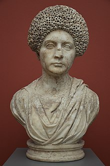 Римская дама из Рима, ок. 69–96 нашей эры, Нью-Карлсберг Глиптотек, Копенгаген (12949084065) .jpg