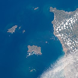 Channel Islands viewed from ISS in 2012, cropped.JPG