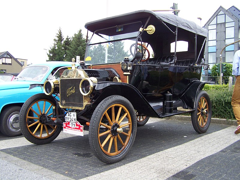 Archivo: Ford Modelo T - 1914 -01- 19.08.07.jpg