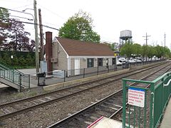 Glen Head LIRR station in 2016