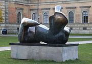Henry Moore, 1969-70, Two-Piece Reclining Figure: Points, Bronze, Alte Pinakothek, Munich
