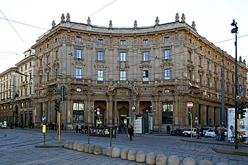 Palacio Broggi (Palazzo delle Poste) en Piazza Cordusio, Milán